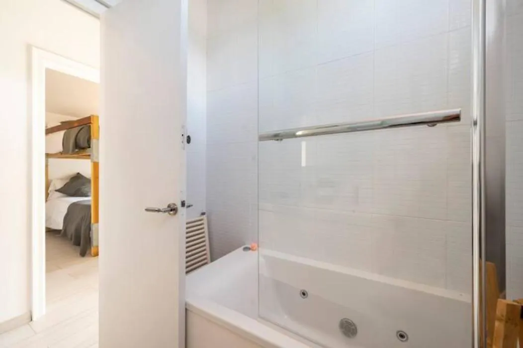 Villa Noray Costa Brava Piscina, Aire Y Wifi 500M De La Playa Calonge  0*, Calonge (Catalonia)
