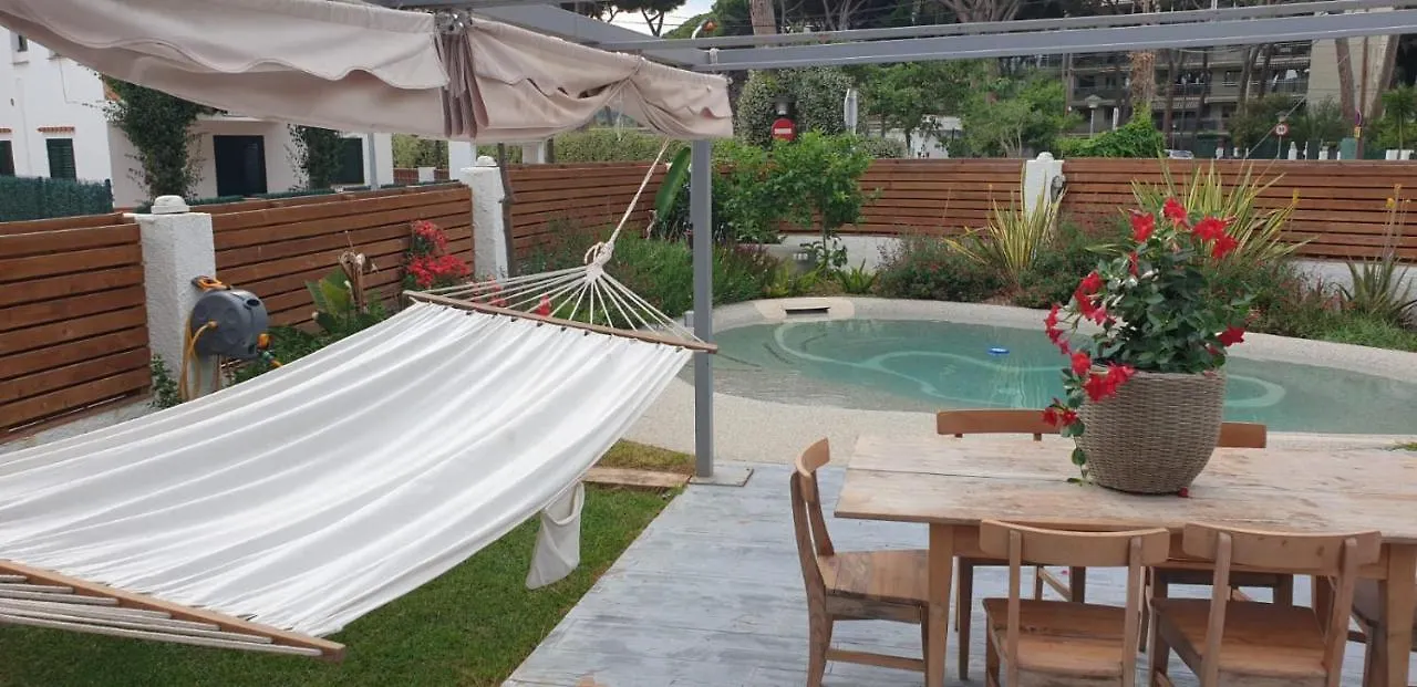 Villa Noray Costa Brava Piscina, Aire Y Wifi 500M De La Playa Calonge  Spain